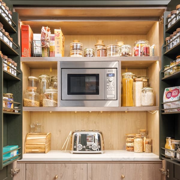 Quartz Shelving