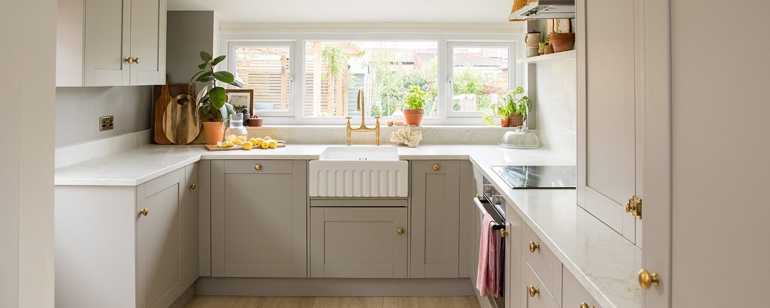 The Allure of Shaker-Style Kitchens with Quartz