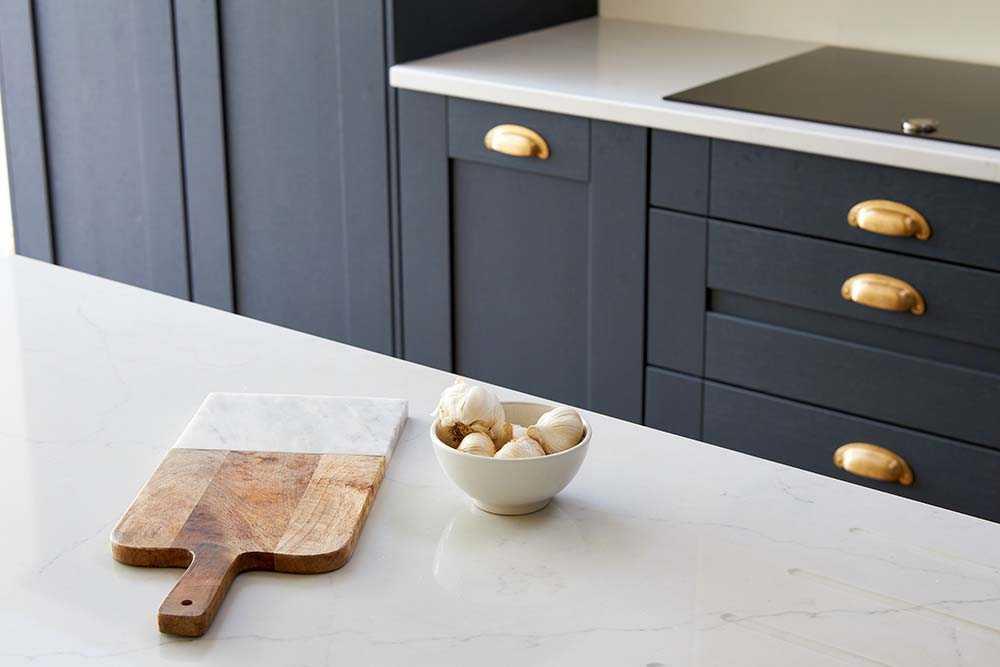 Shaker Style Kitchen with Quartz Worktops