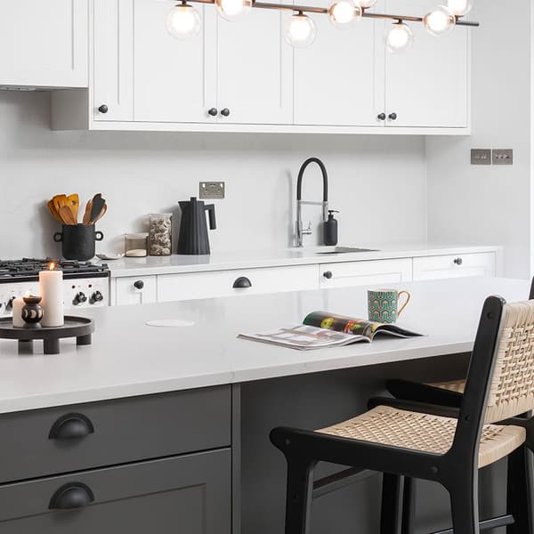 Statuario Ice Dark Kitchen Cabinet