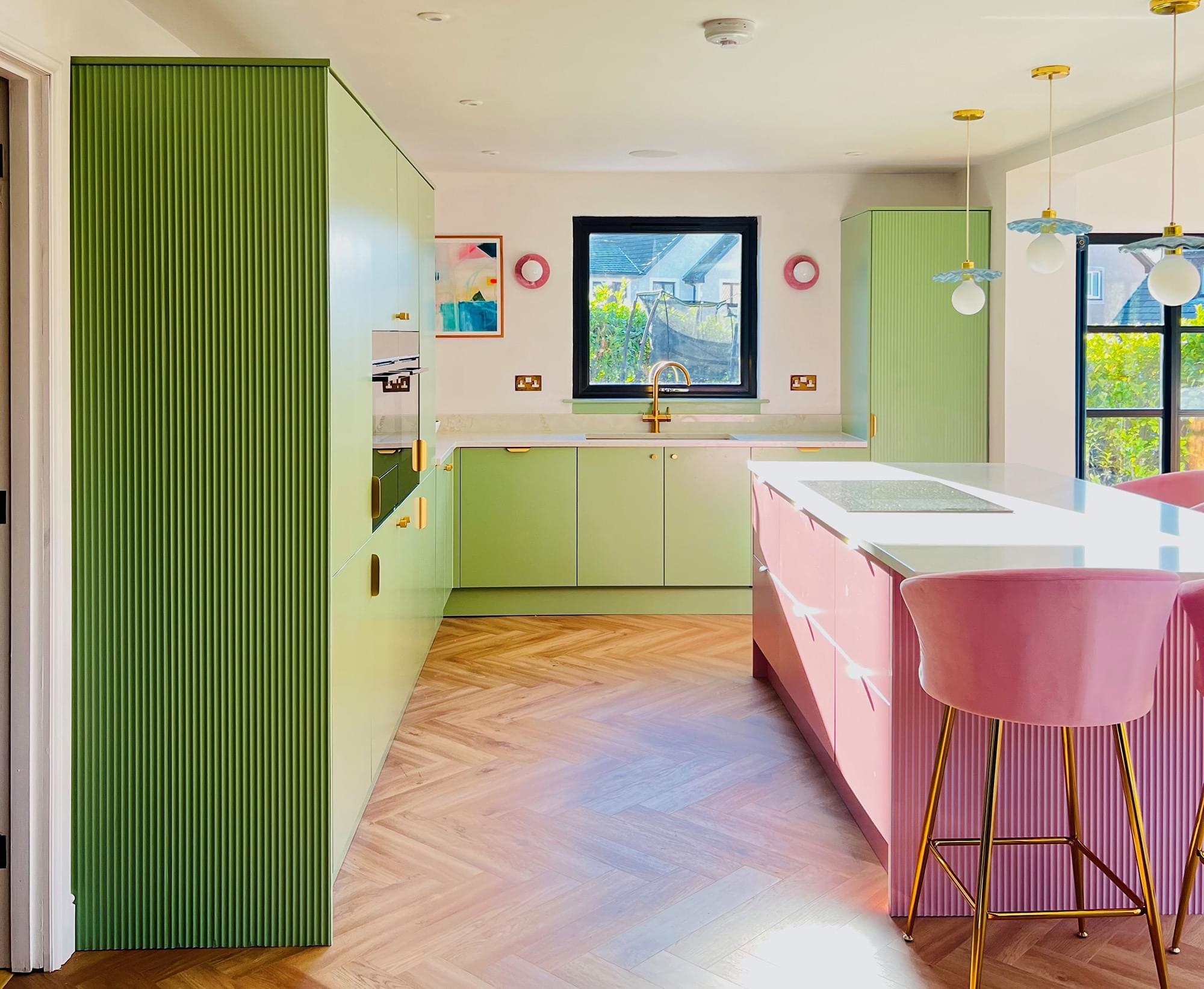 Two tone kitchen with quartz worksurfaces