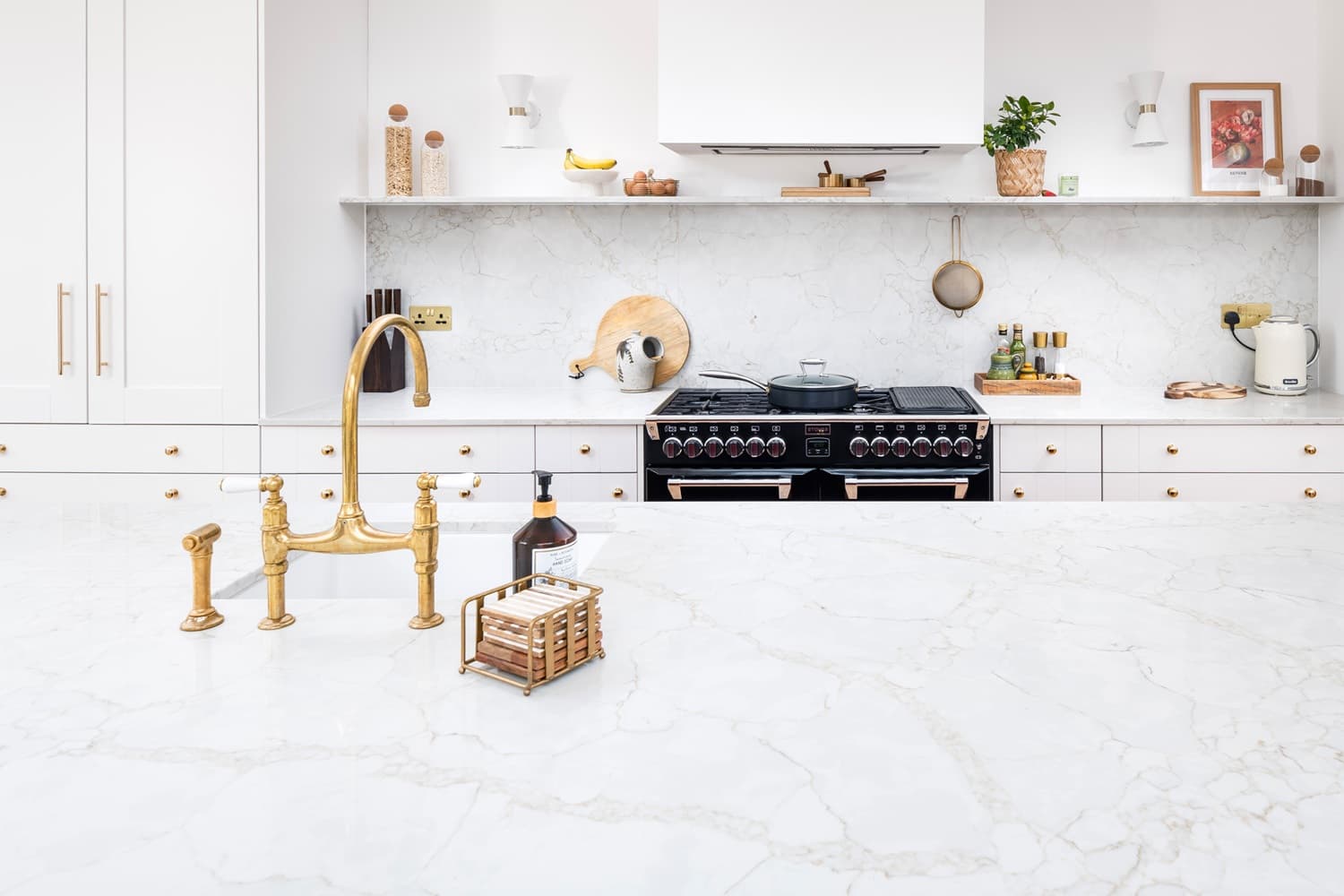 Styling and Accessorising Your Quartz Worktops