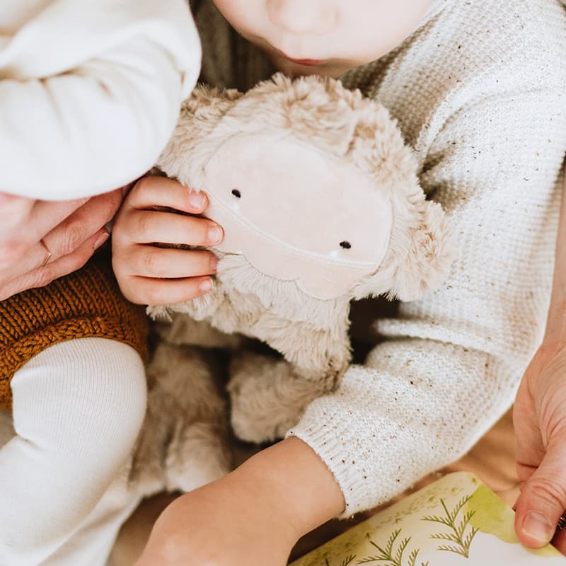 Slumberkins Bigfoot Snuggler - Maple / Brown