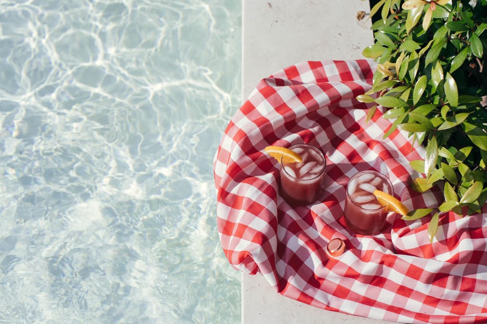 Tito's Vodka Summer Poolside Cocktail