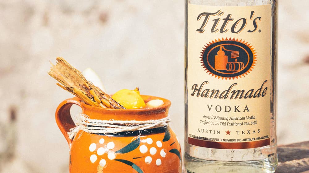 Tito's Ponche Tradicional