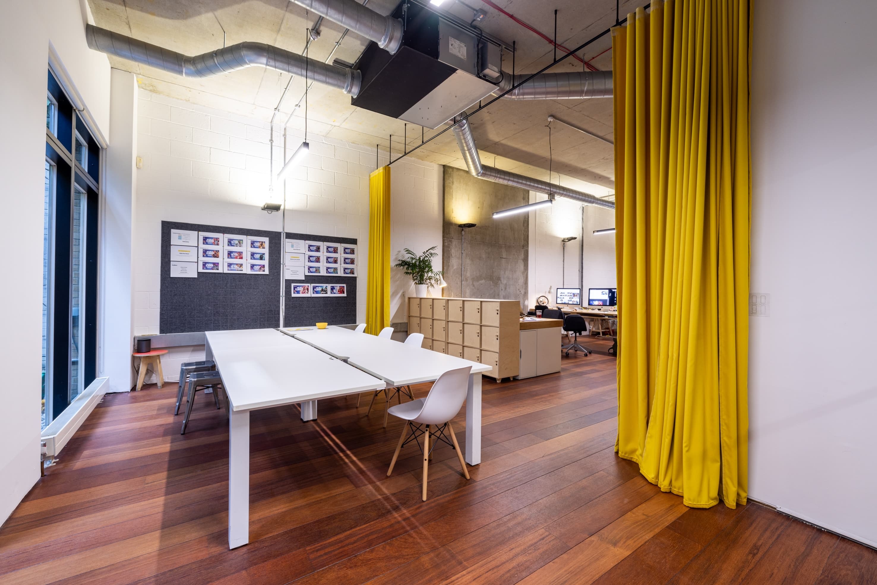 Acoustic curtains