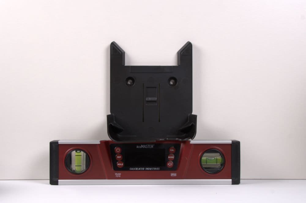 2. Level the Hub Mount