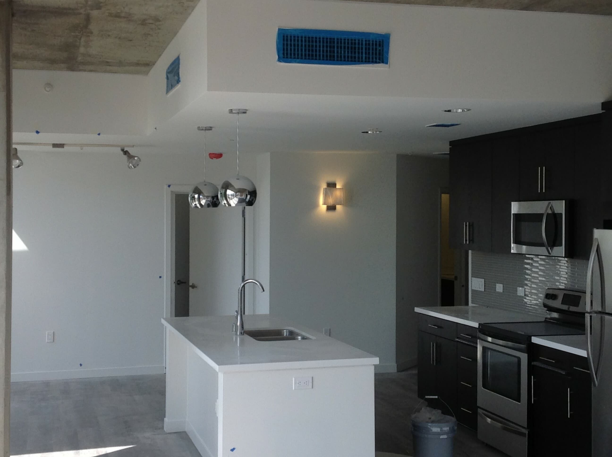 The Raymond Group installed Trim-Tex Deflection Bead throughout the 8th and Hope Essex Apartment Homes to prevent deflection damage. The Raymond Group installed Trim-Tex Deflection Bead throughout the 8th and Hope Essex Apartment Homes to prevent deflection damage.