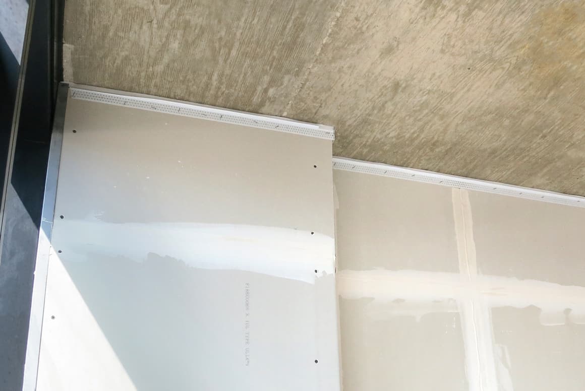 | Trim-Tex | Flat Deflection Bead | Trim-Tex | Drywall Products
