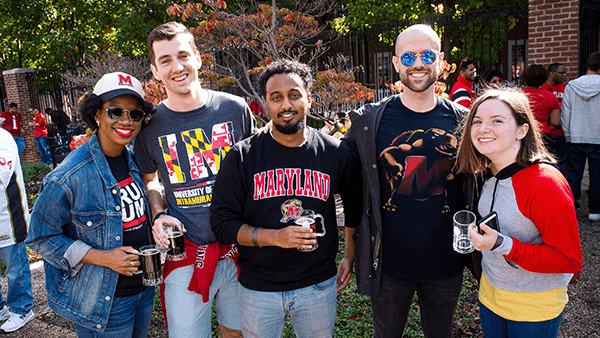 Young Alumni at Homecoming