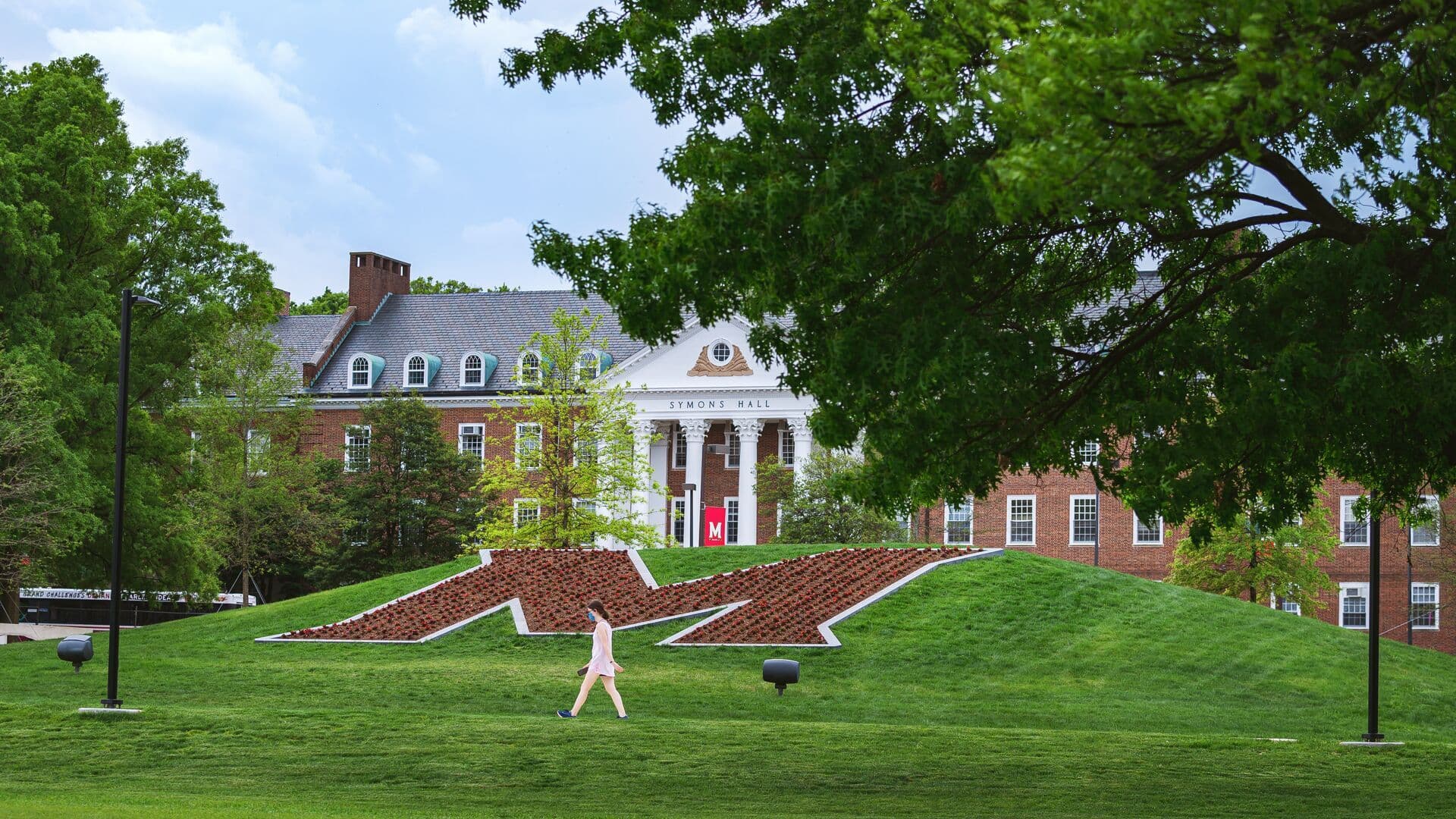 The University of Maryland M Circle.
