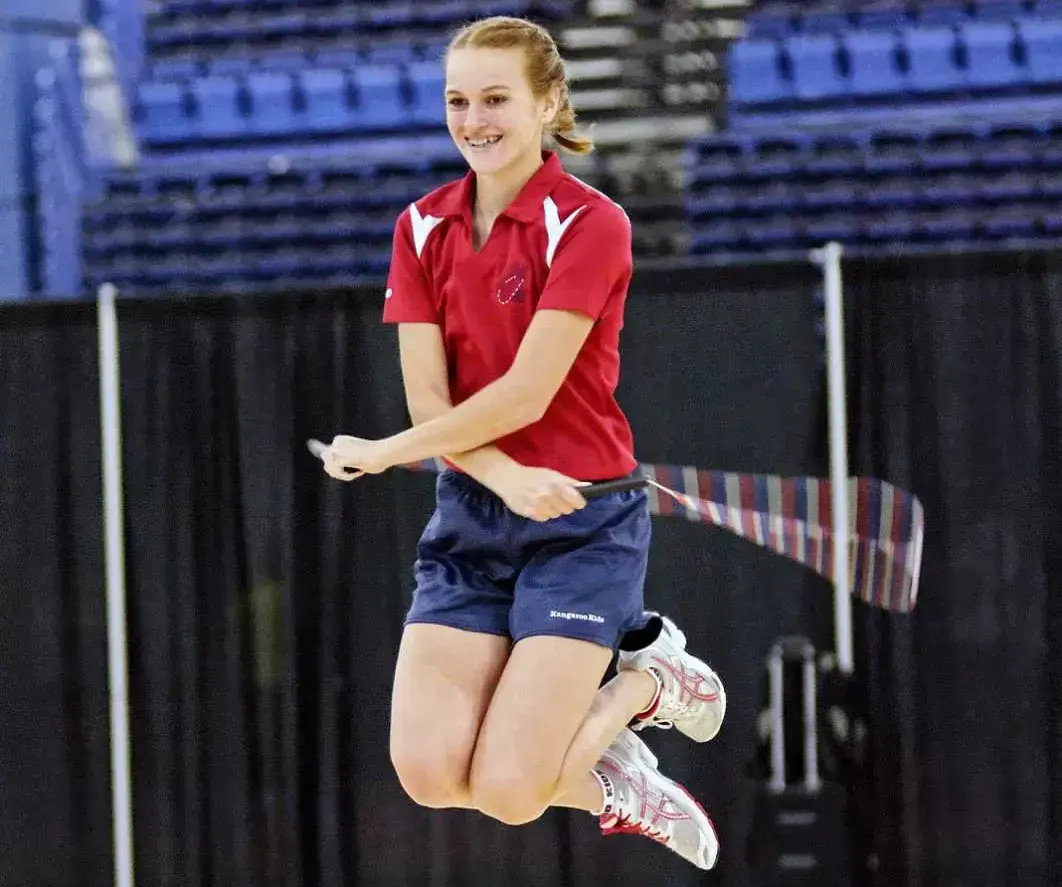 woman jump roping