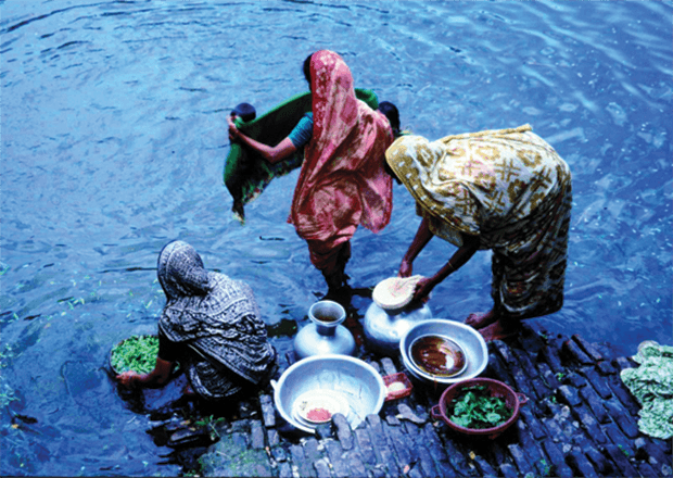 photo ofBangladesh sari water filter huq bradbury 20033 fixed small
