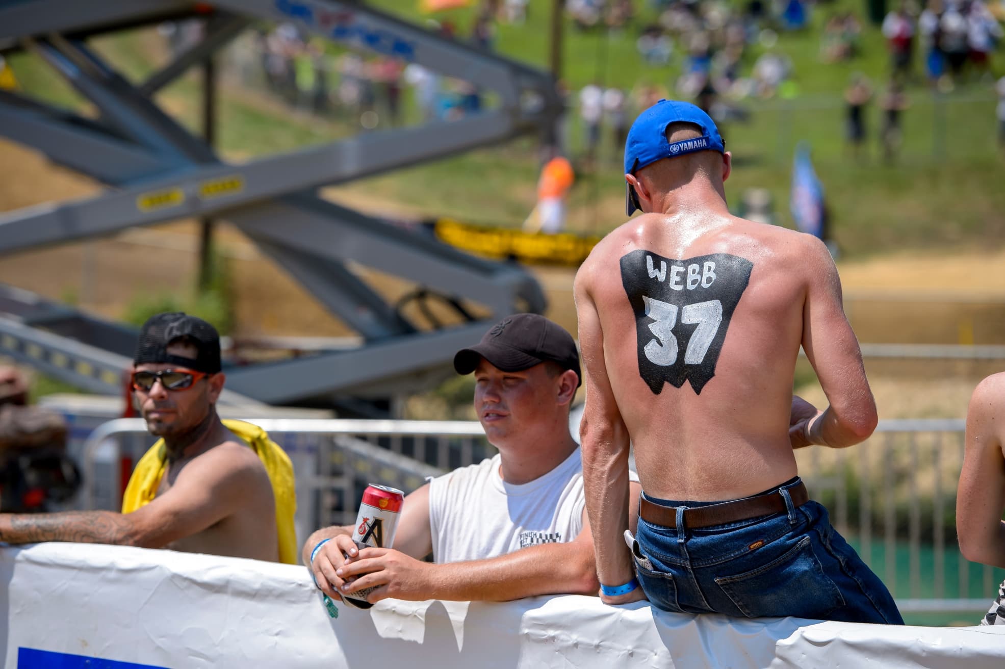 photo ofFans 2014 budds creek swanberg 18723