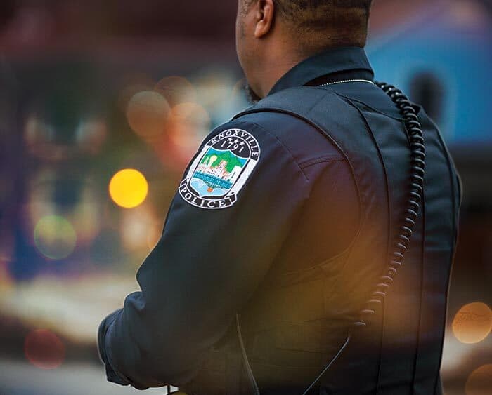 Knoxville police officer