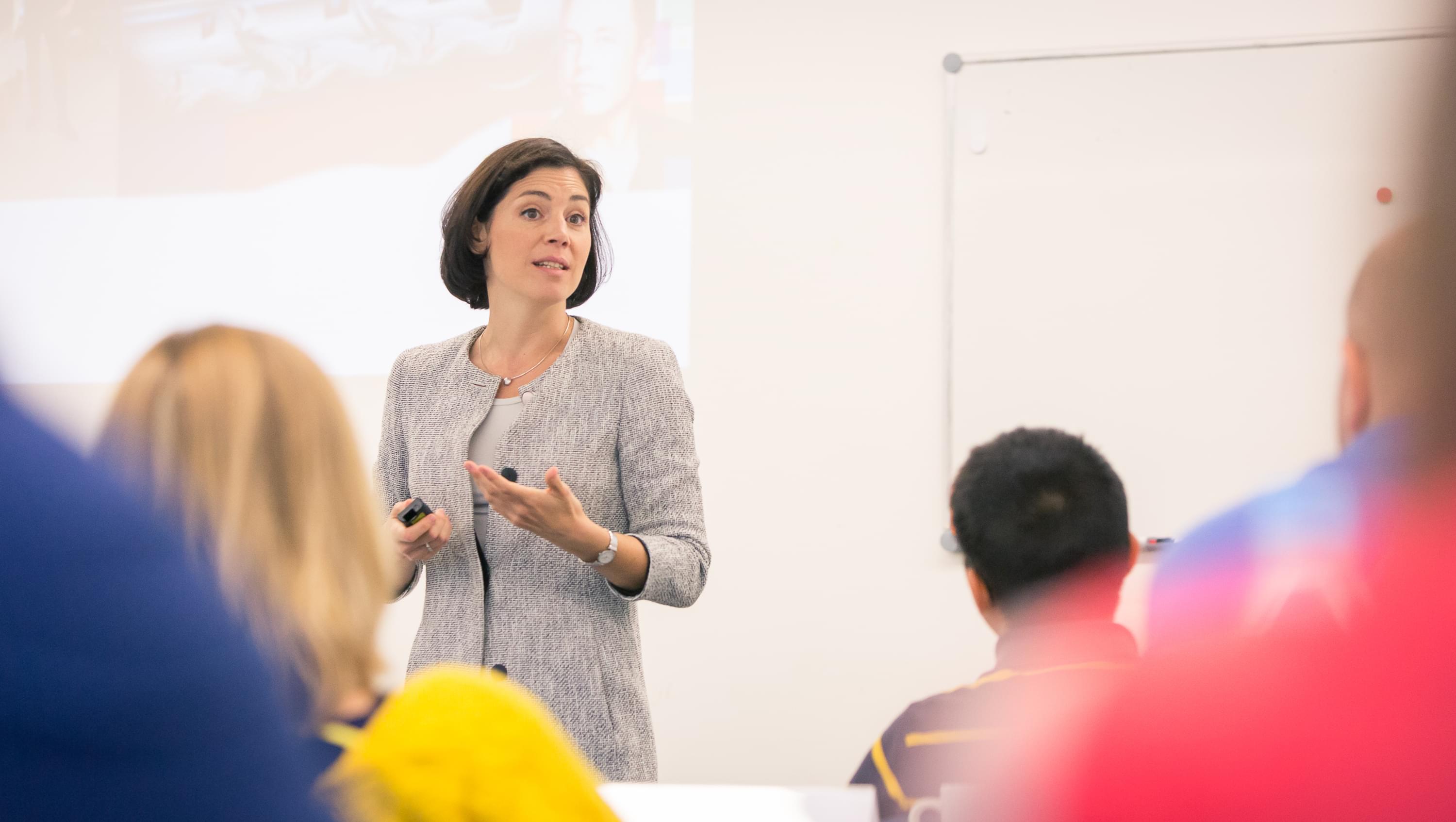 services-EMBA-lecture