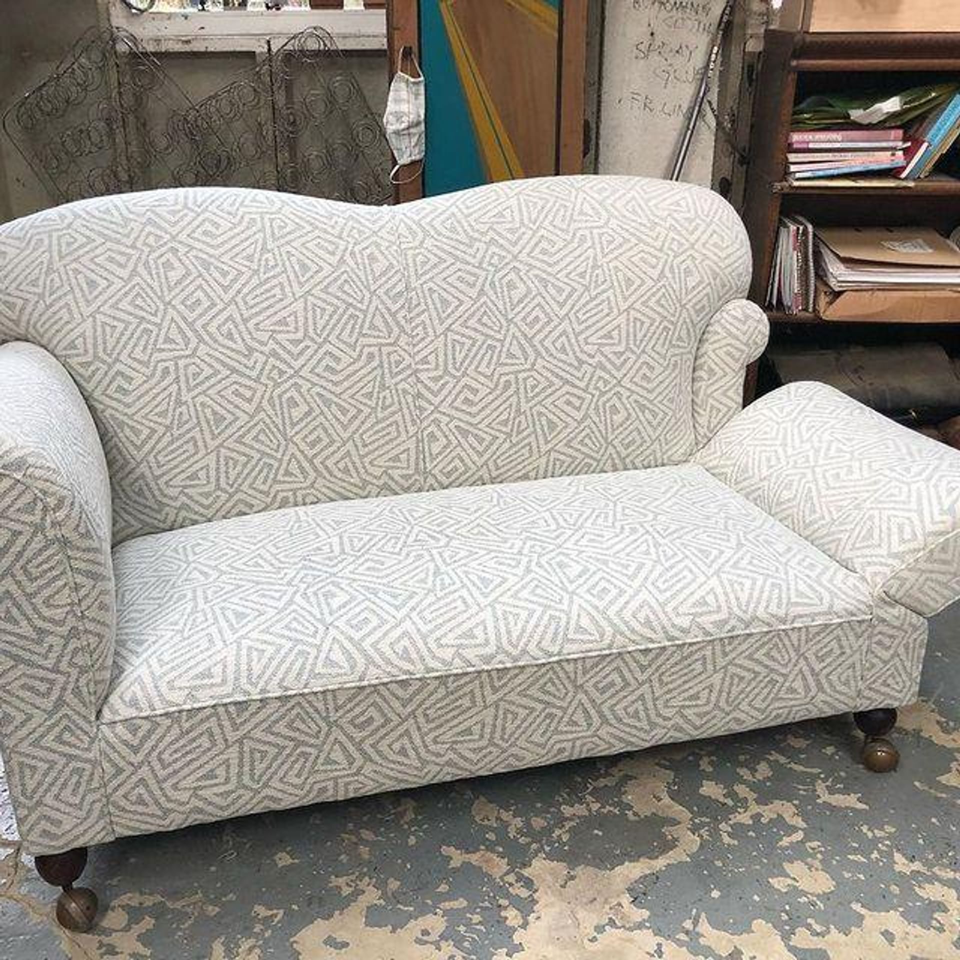 Arturo Drop Arm Sofa ModelliFabric