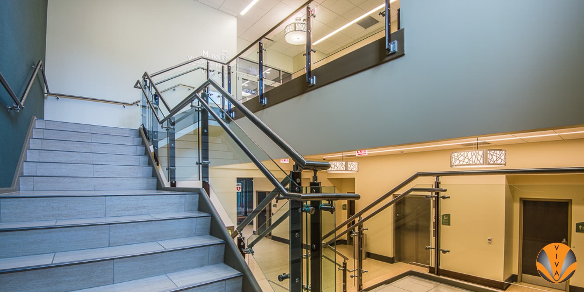 Cherry Wood Balustrade | FIN Glass Railing System -… | VIVA Railings