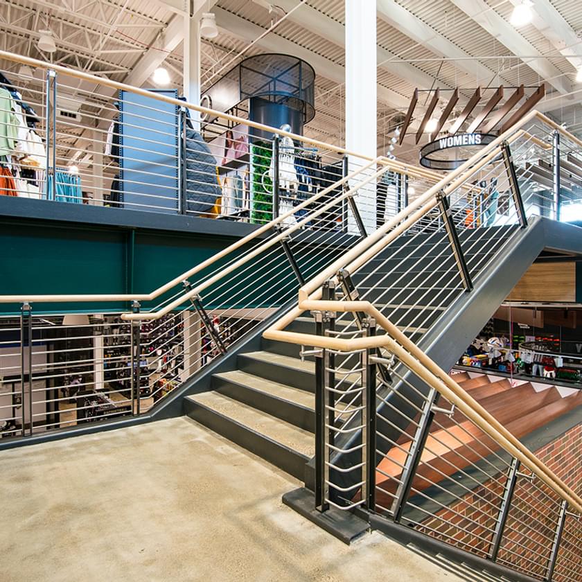Blade Railing System Innovative BLADE® Glass Metal Railing System | VIVA Railings