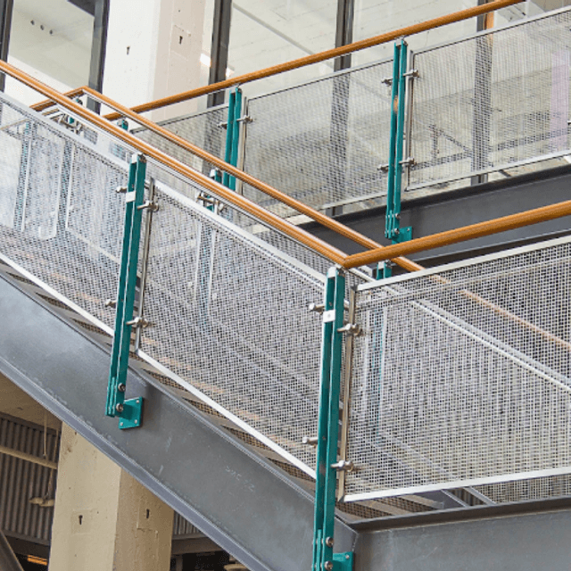 When Is a Handrail Required for Stairs: OSHA… | VIVA Railings