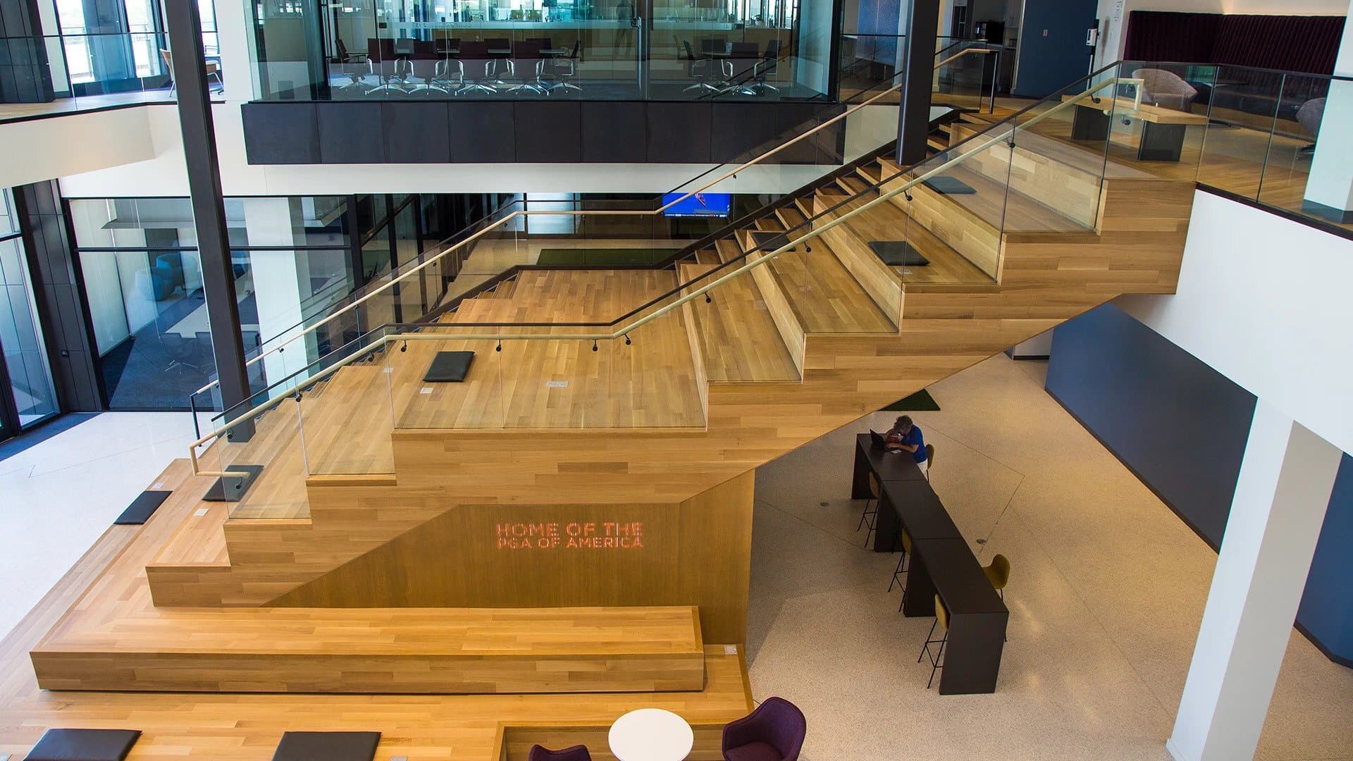 Commercial handrail height 2