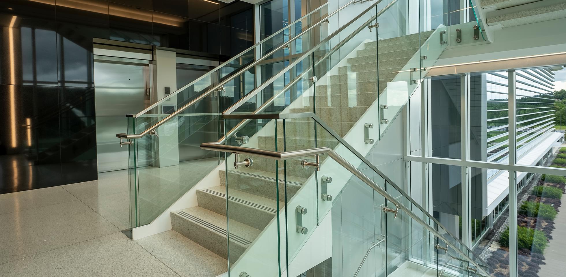 VIEW™ Structural Glass Balustrade Railing System |… | VIVA Railings