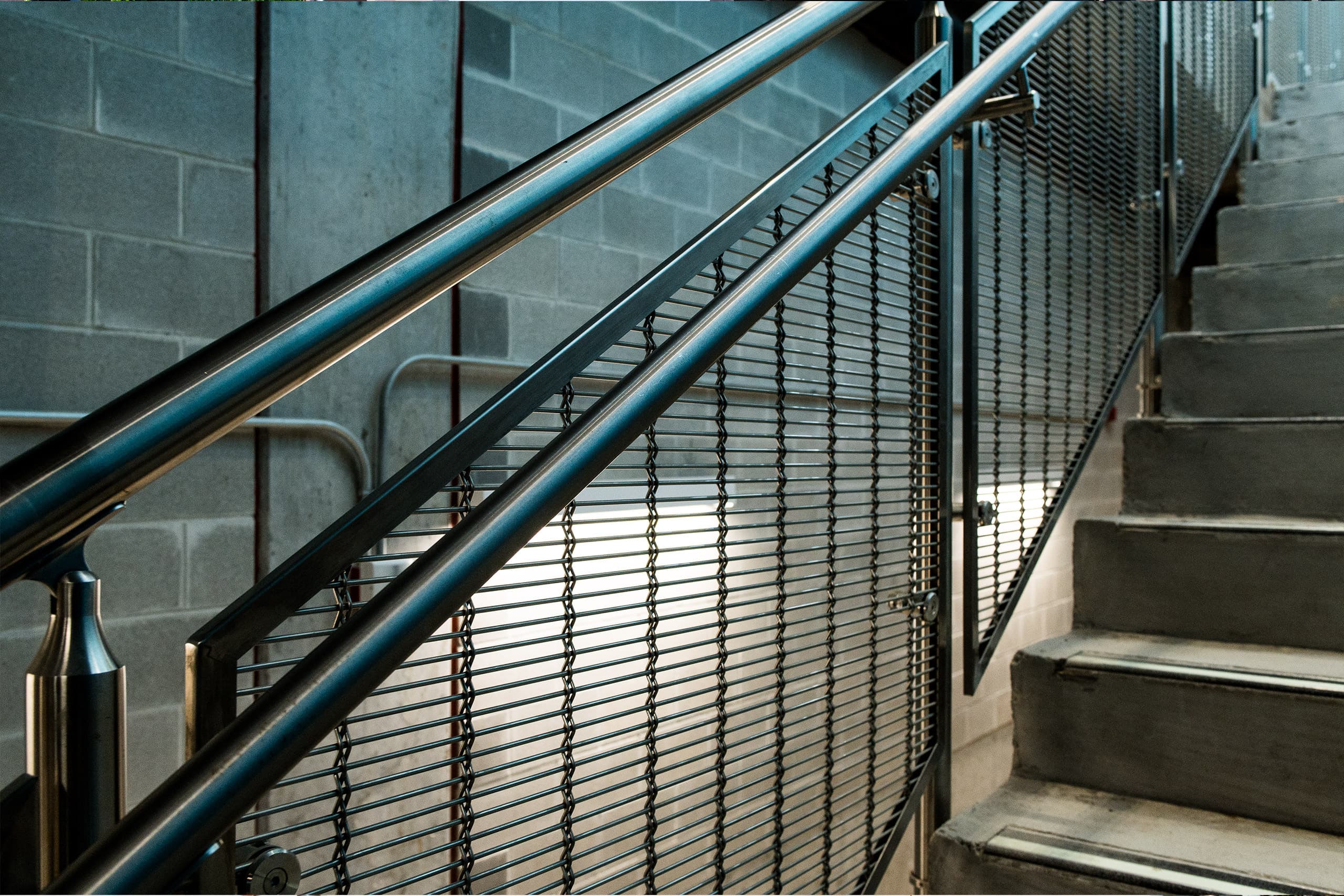 Web Wire Railing CIRCA® Wire Guardrail System | Viva Railings | VIVA Railings