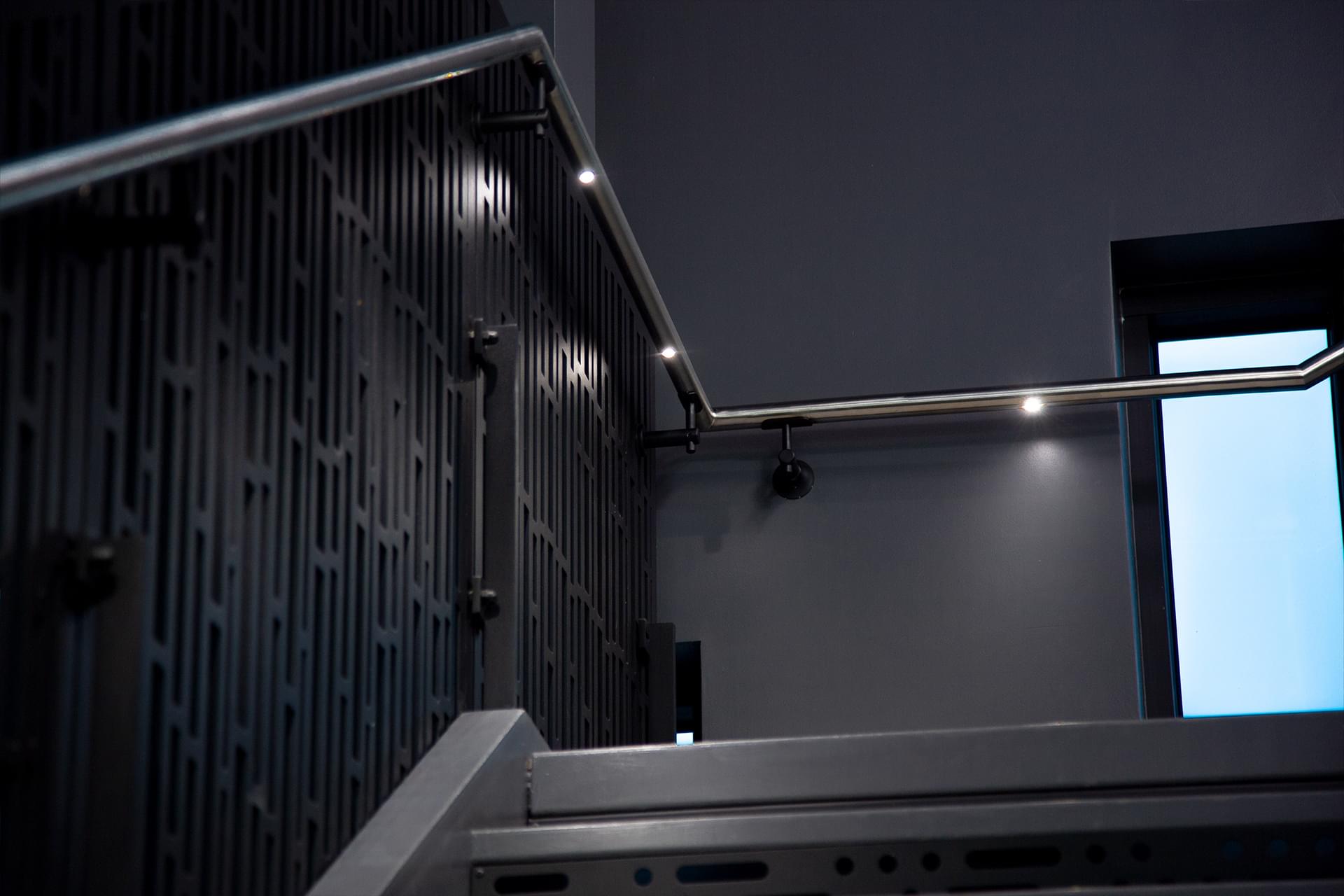 iRAIL™ LED Pods Illuminated Railing | VIVA Railings | VIVA Railings