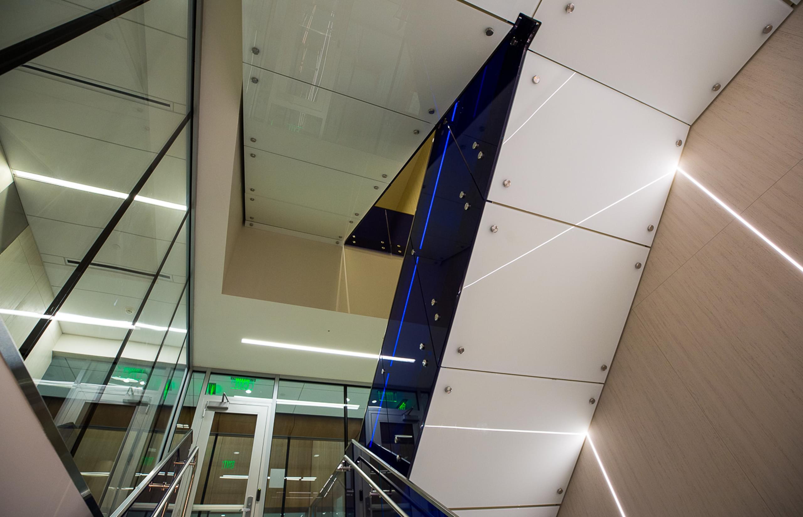 Soffit Railing Stair Wrap - Glass (Soffit) | VIVA Railings
