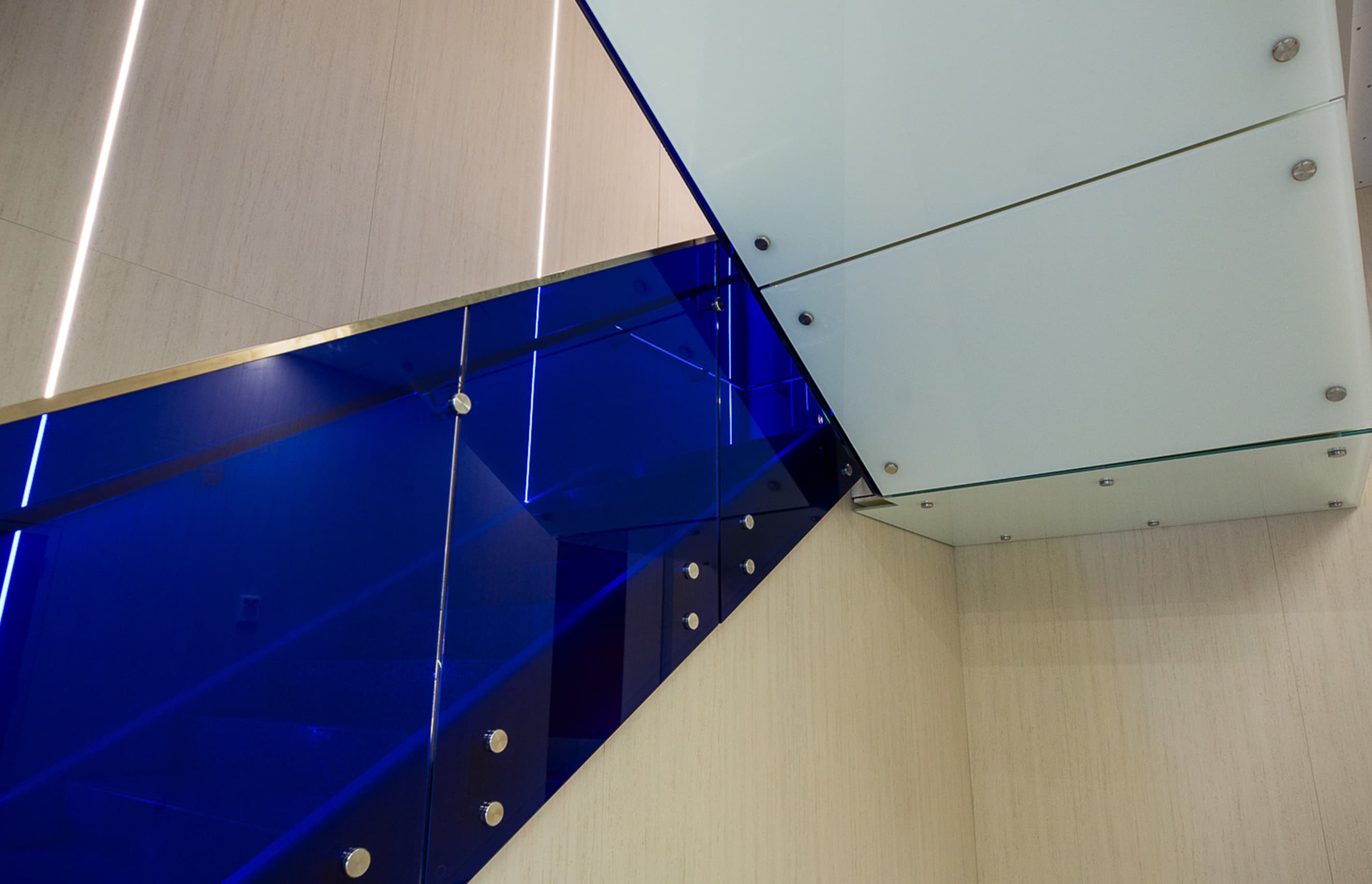 Soffit Railing Stair Wrap - Glass (Soffit) | VIVA Railings
