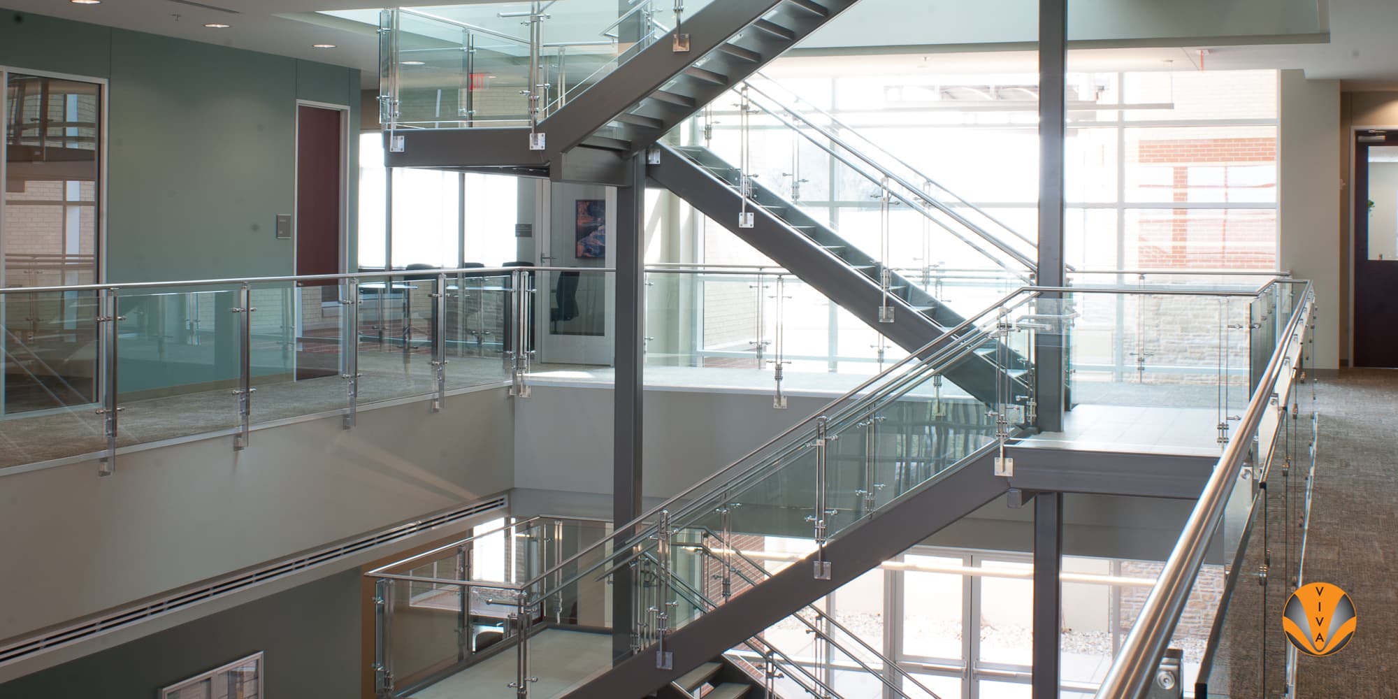 STAINLESS STEEL GLASS BALUSTRADE – BLADE