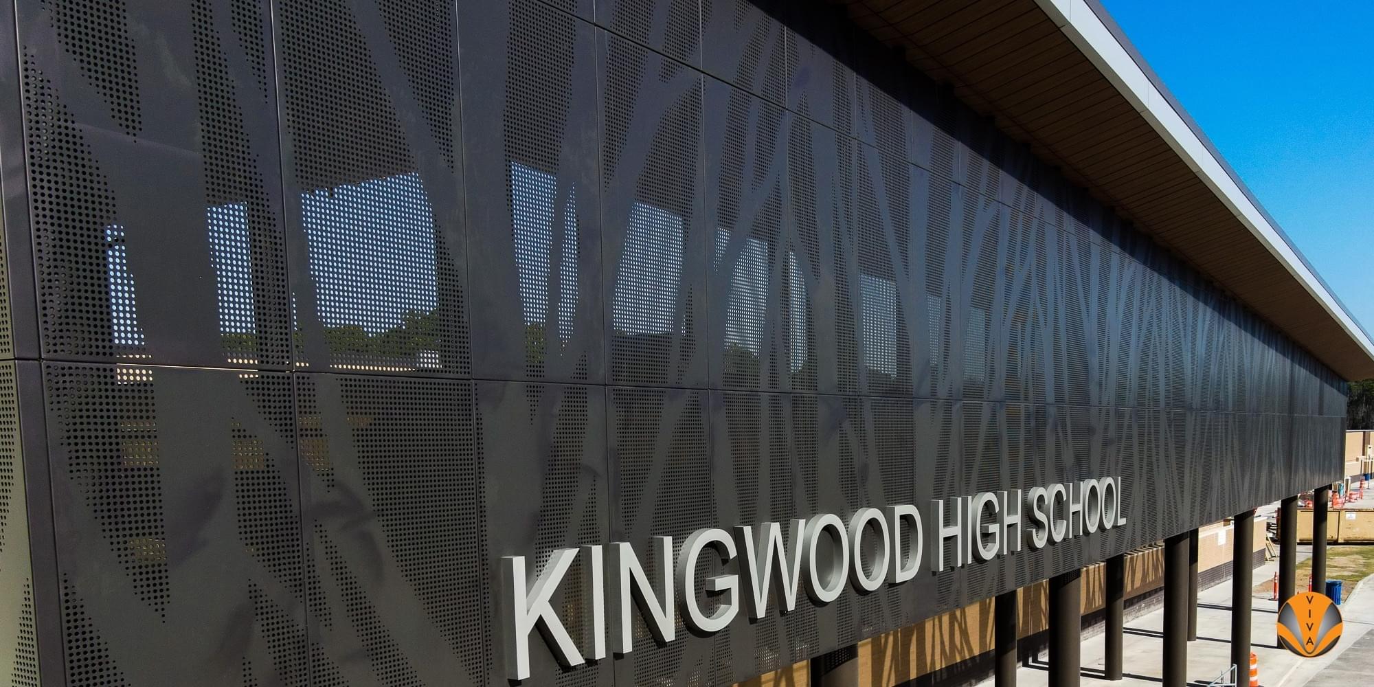 Kingwood High School (MetalSpaces) VIVA Railings