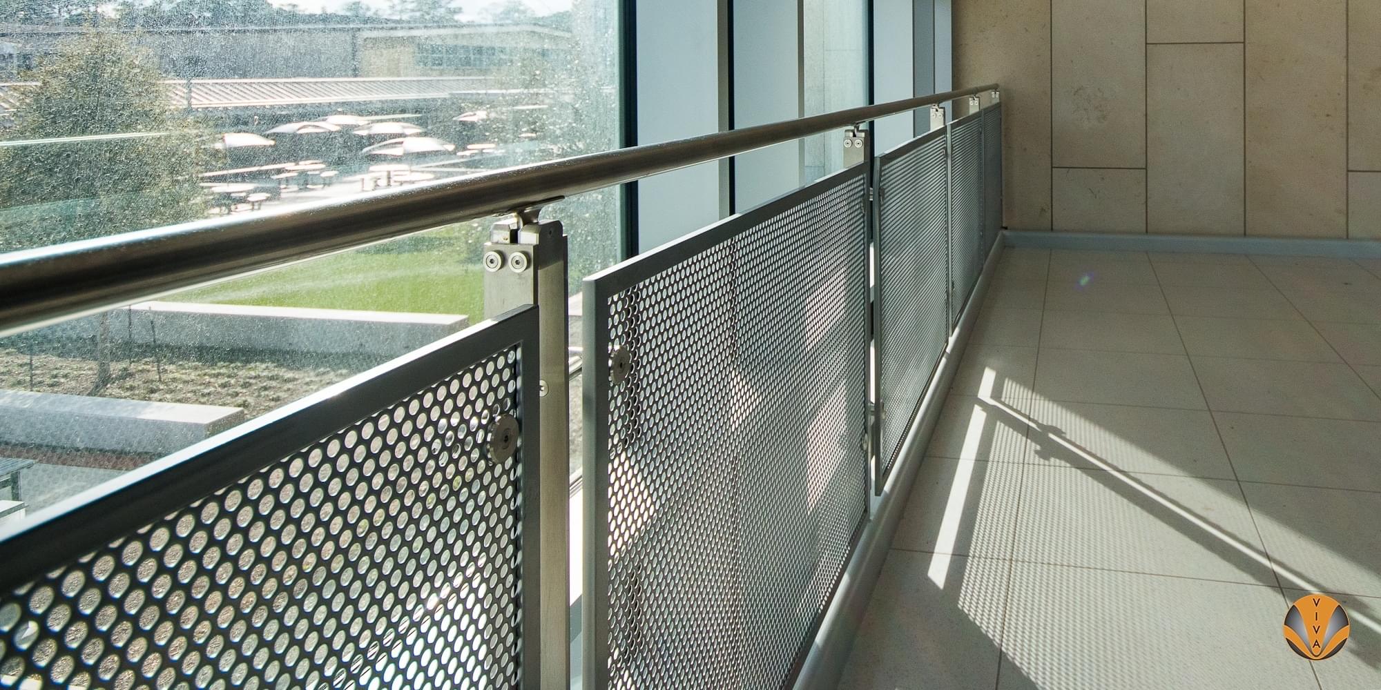 Spring Branch ISD Memorial High School | VIVA Railings