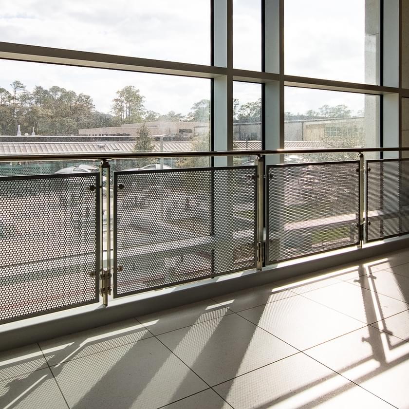 Blade Railing System Innovative BLADE® Glass Metal Railing System | VIVA Railings