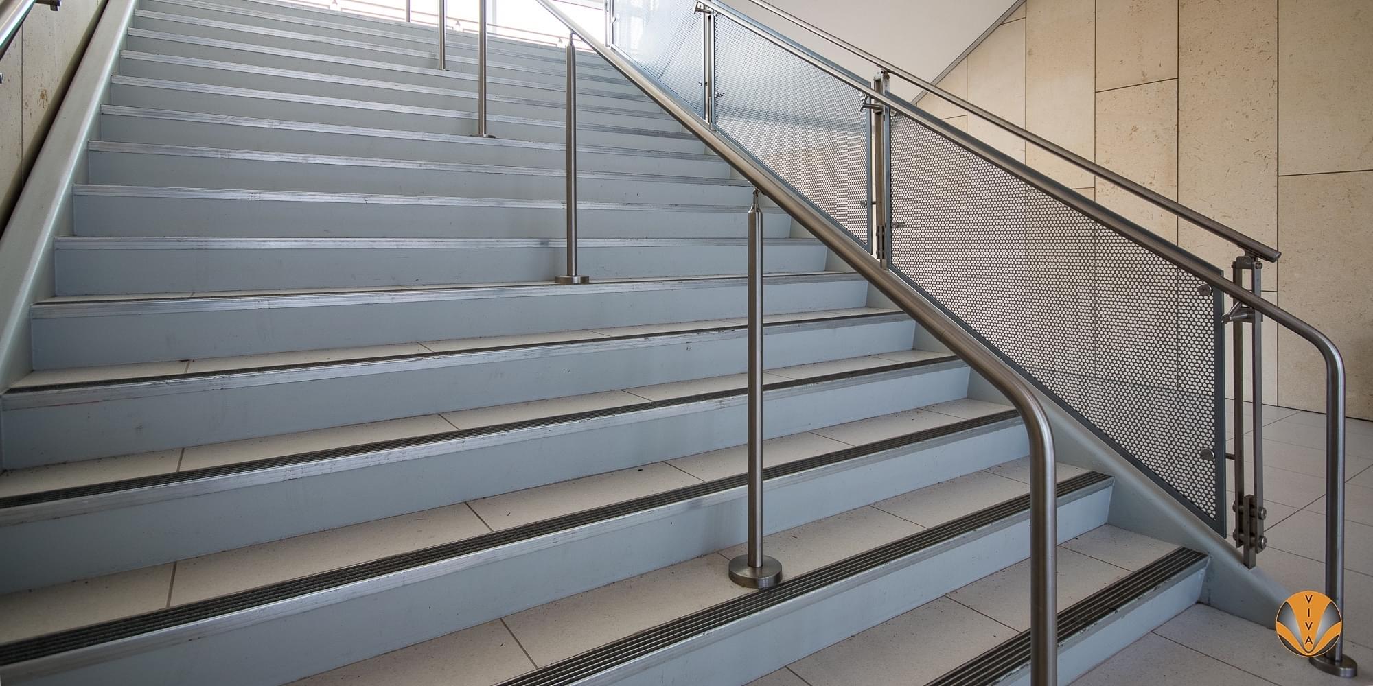 Spring Branch ISD Memorial High School | VIVA Railings