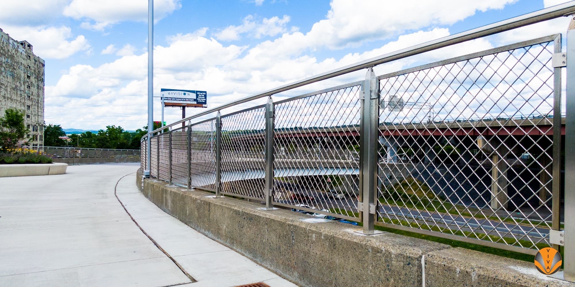 CUBE Wire Mesh Railing System
