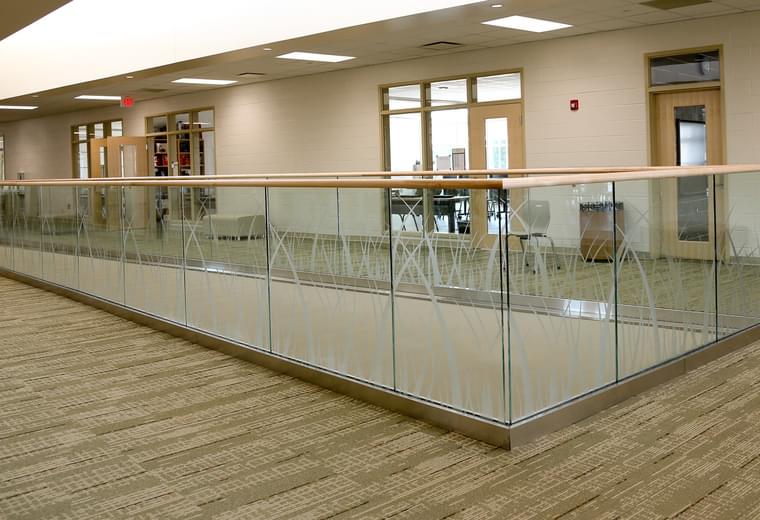 VIVA Railings | Frameless Glass Railing / Picket Railing | VISIO and…