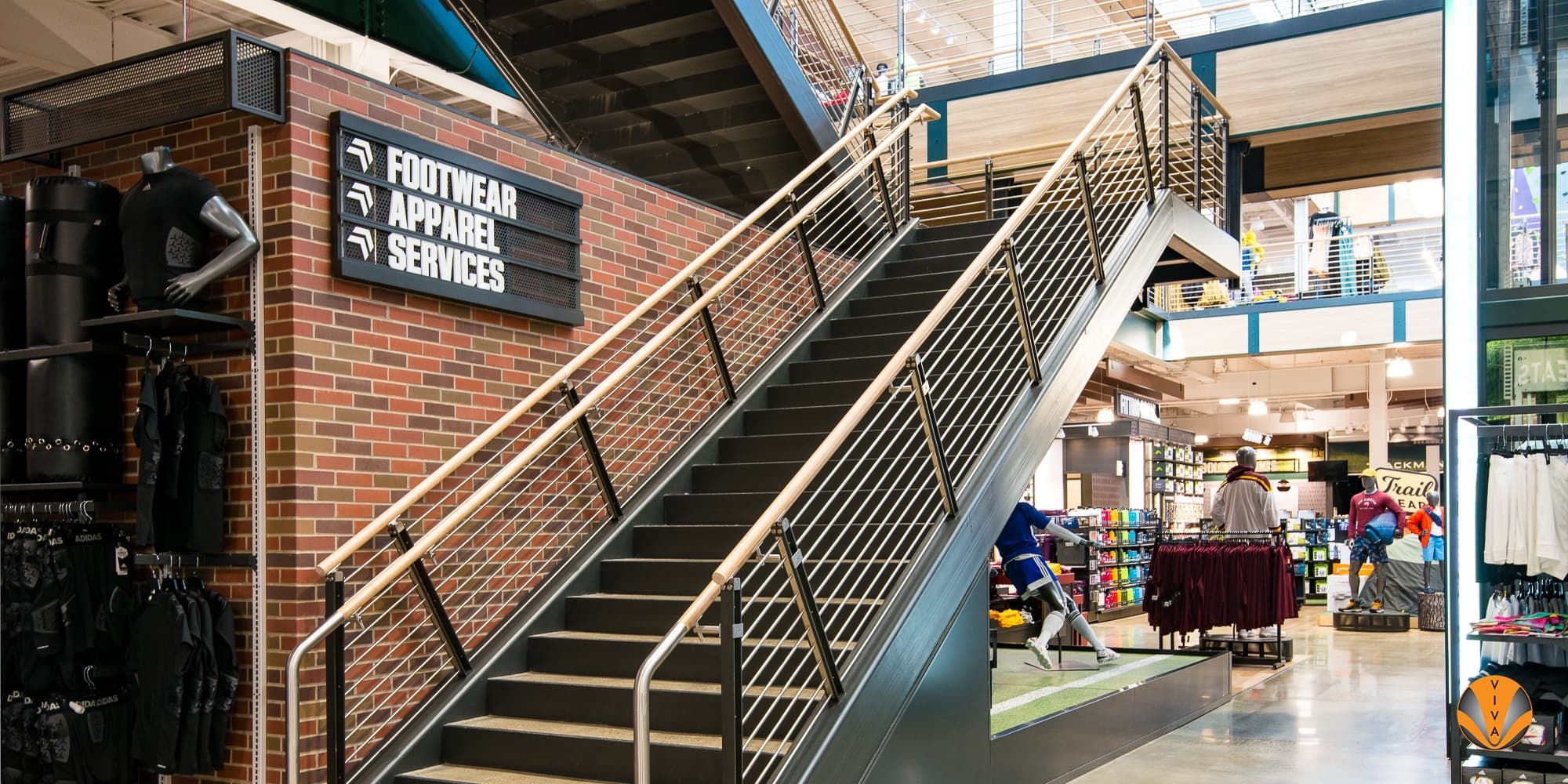 BLADE™ Stainless Steel Railing System: Where Form Meets Function