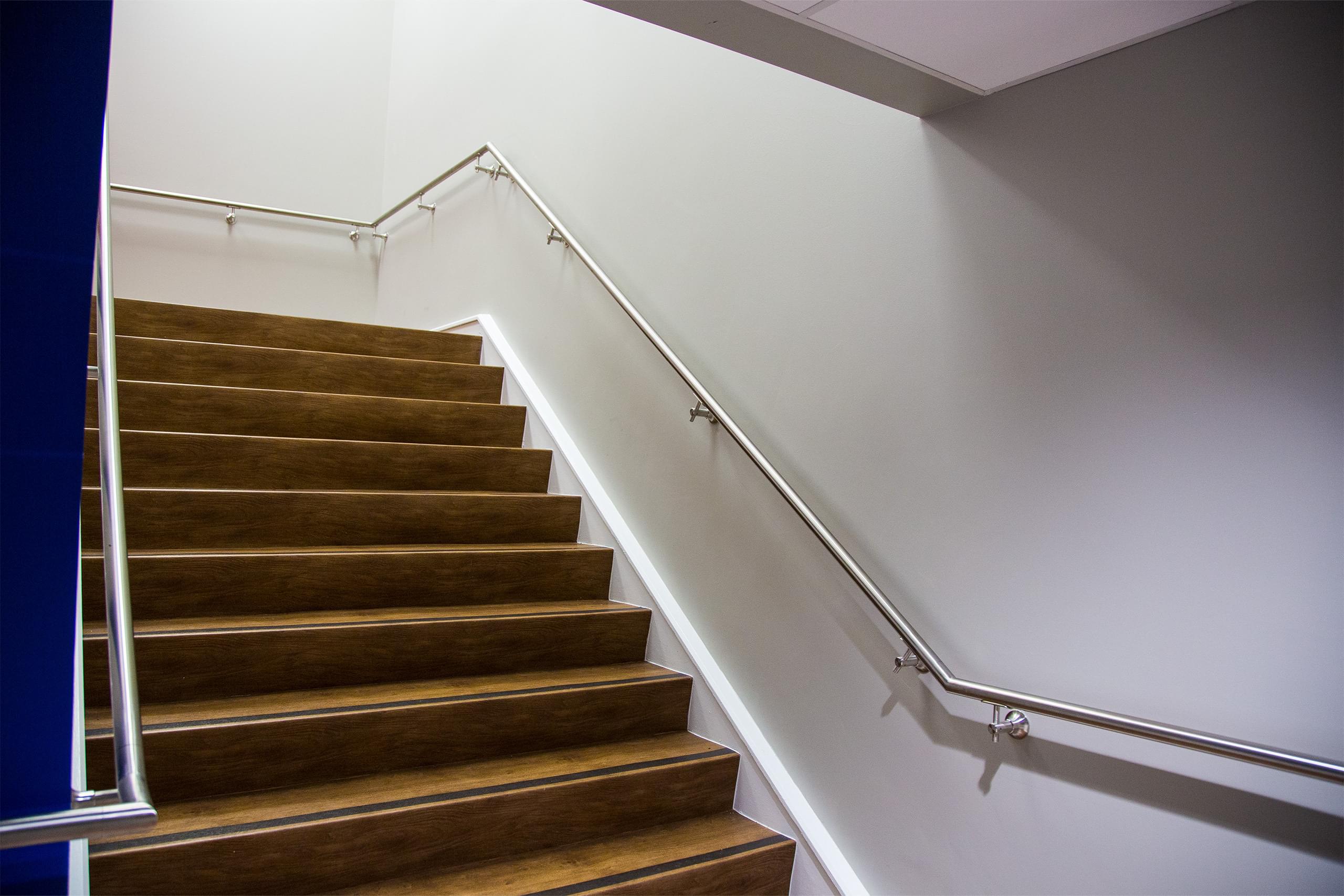 Wall Rail Systems | Wall Mounted Railing | Viva… | VIVA Railings