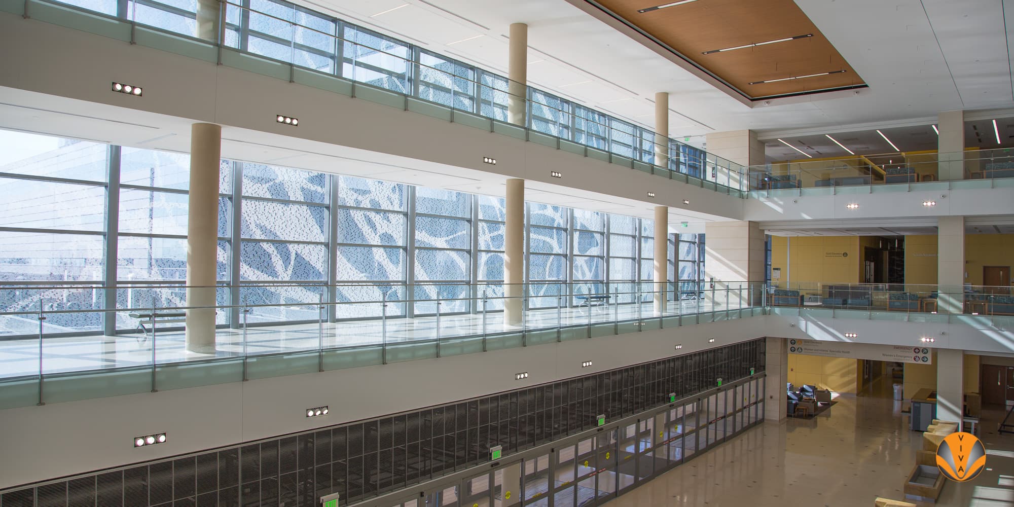 Solo Railing Indoor Balcony Glass Railing - SOLO | Parkland Health… | VIVA Railings