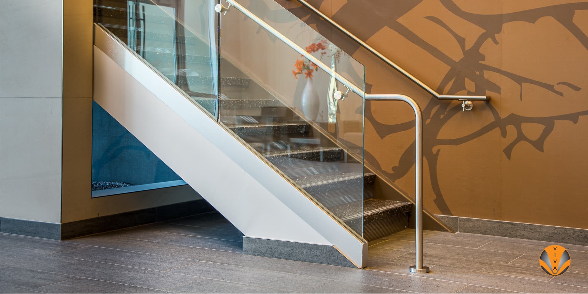 SHOE Glass Railing System