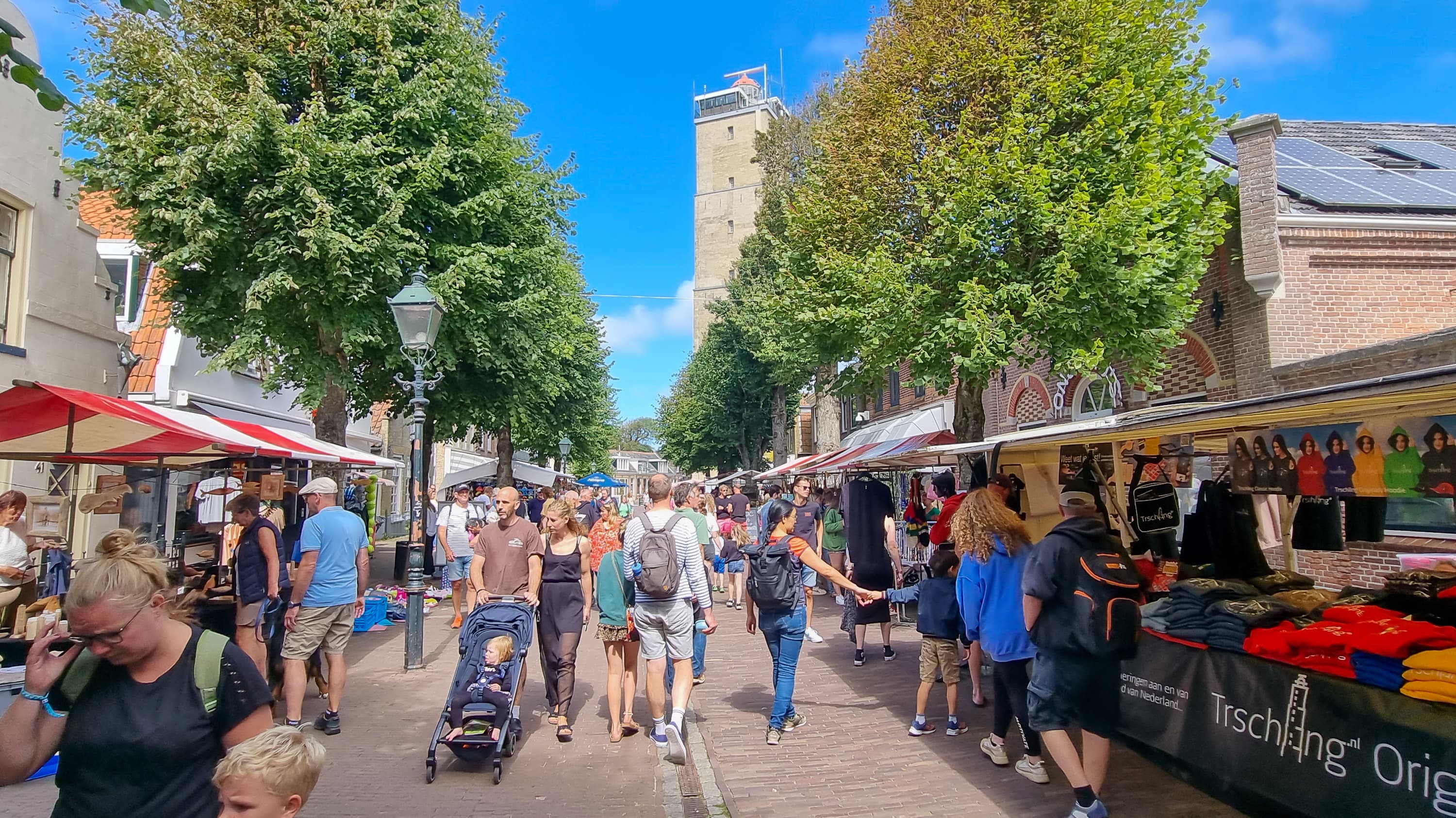 Braderie West Lenie de Boer