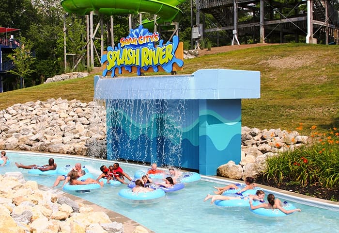 Soakcitywaterparkkingsisland Sliderdetail2 700X480