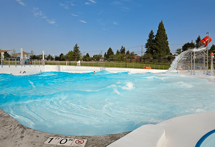 Kandle Park Pool Slider Detail 700x480 2