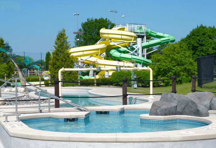 Manitowoc Family Aquatic Center Slider Detail 700x480 2