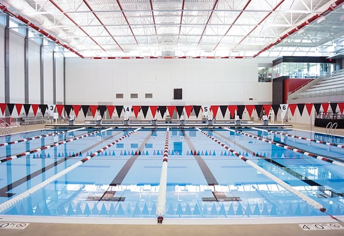 Linn Mar Aquatic Center Sliderdetail5 700X480