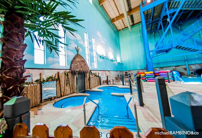 Co Co Key Water Resort Sharonville NG Slider Detail4 700x480