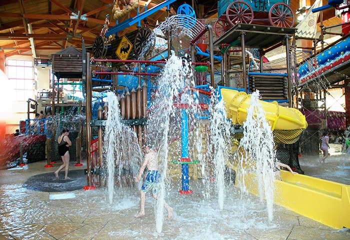 Fort Rapids Water Park NG Slider Detail4 700x480