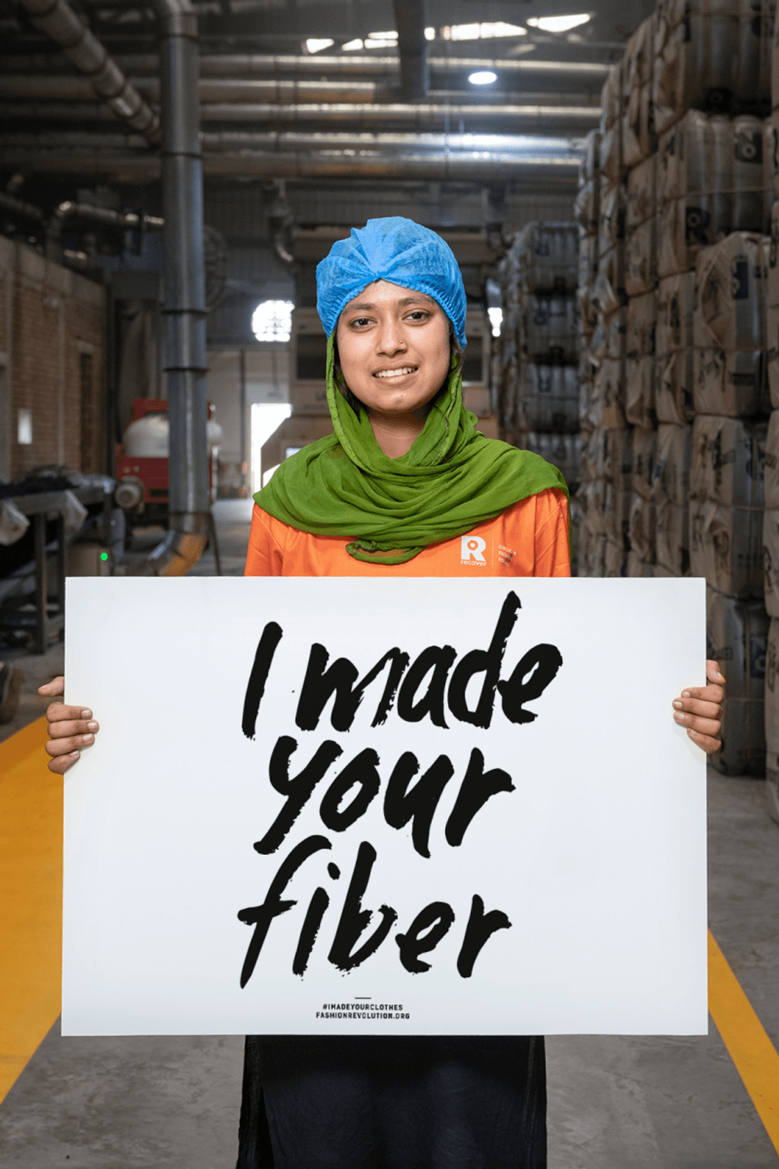 Recover employee in Bangladesh with "I made your fiber" message for Fashion Revolution Week 2024