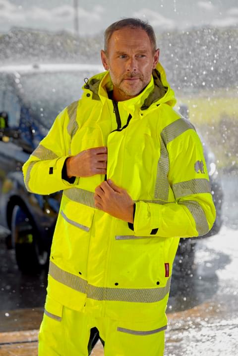 03 10 24 Thin Reel Firebear MCV 039